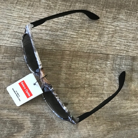 New Trump Camo 2020 KAG Rally Collectible Sunglass - Picture 7 of 8